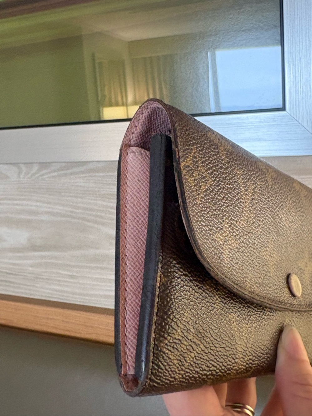 Auth Louis Vuitton Emilie Wallet Rose Ballerine - Picture 5 of 13